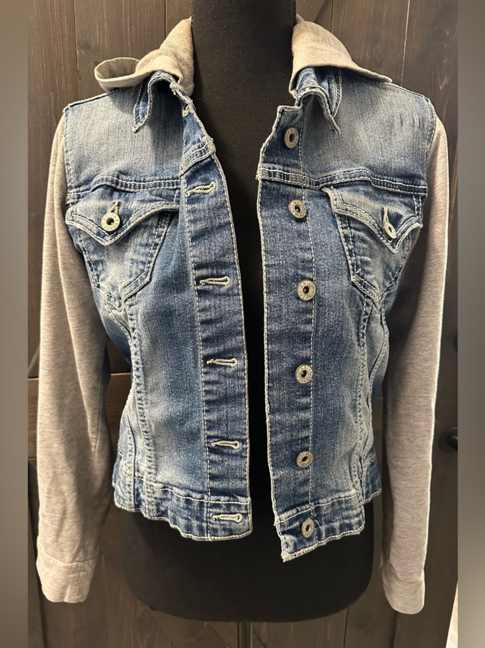 Ariya Jacket with Gray Sweatshirt Hoodie & Gray Sleeves - Blue/Gray. Size - L